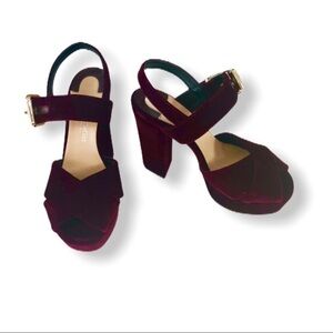 THE SELLER Velvet Platform Sandals Chunky Heels Shoes